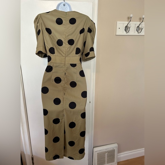 Big Polkadot Olive Pencil Dress - Picture 2 of 11